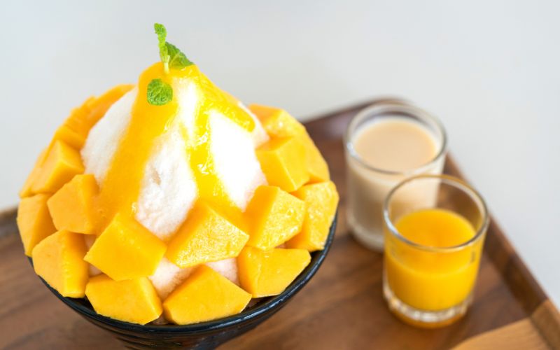 Mango-bingsu on suosittu bingsun muoto.